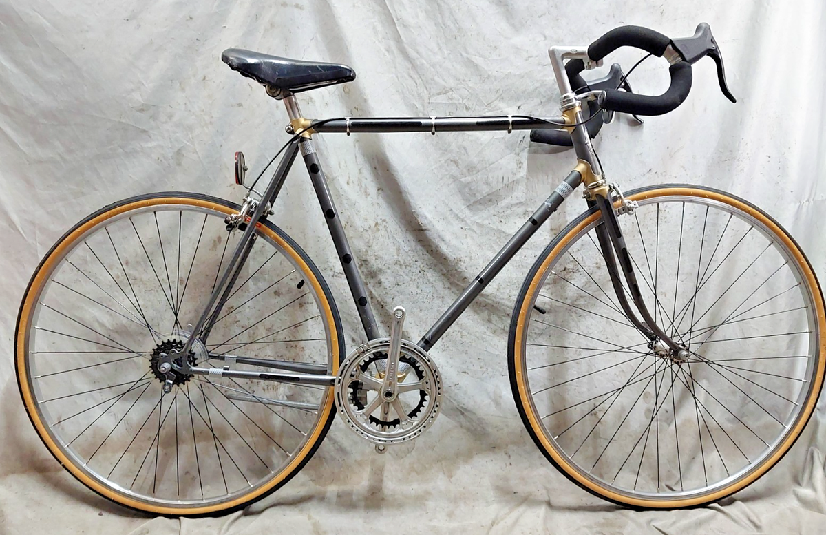 SANWAロードバイク 1976 Sanwa Touring Road Bike Large 58cm Gray Lugged Steel Vintage