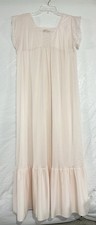 Vtg Lorraine Lace Maxi Nylon Nightgown Pink Cottagecore Coquette Whimsical M