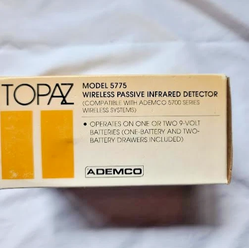 ADEMCO-TOPAZ MODEL 5775 WIRELESS PASSIVE INFRARED DETECTOR-NEW OLD STOCK - Image 2 of 4