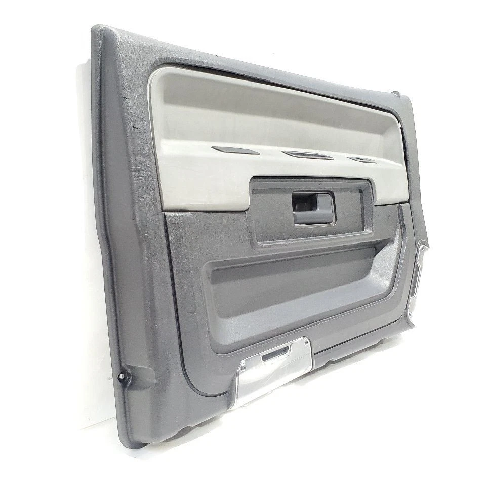 Painel de guarnição de porta traseira direita 2012 VPG MV-1 OEM com regulador de janela - Imagem 2 de 4