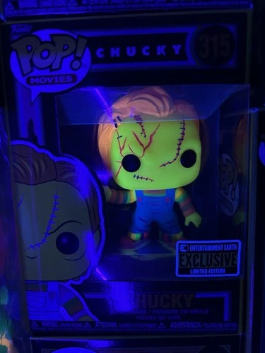 Funko Pop! Movies Chucky Entertainment Earth Exclusive Black Light Vinyl #315