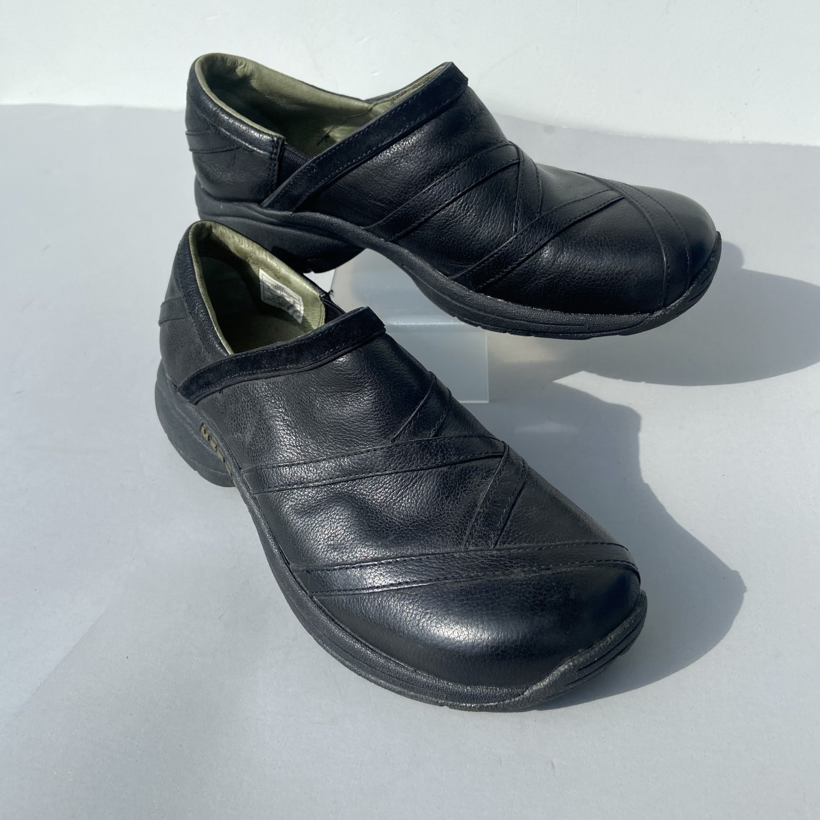 Merrell Primo Patch Zoccoli Scarpe da Donna Taglia US 9 US EU 40 Nero Pelle Slip On