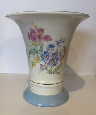 Vintage E&R American Art Ware Porcelain Vase. Ivory, Floral, Blue Accents. 