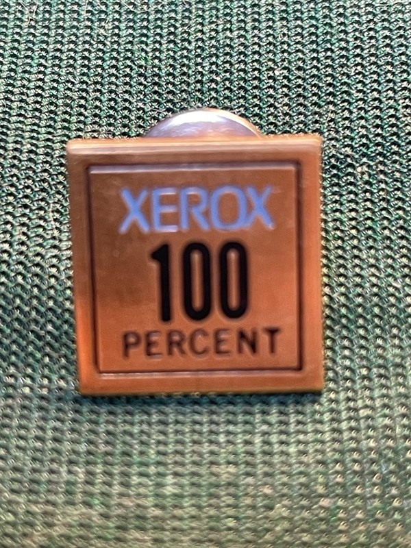 Xerox 100 Percent Sales Pin Late 1960s Free Shipping Excellent Condition
