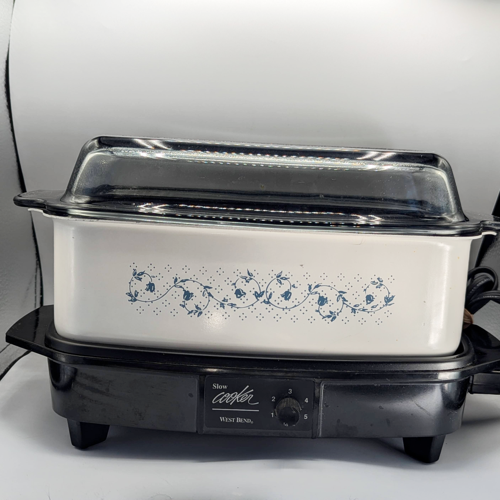 Vintage West Bend 4qt Blue Floral Slow Cooker 9033 Made in USA