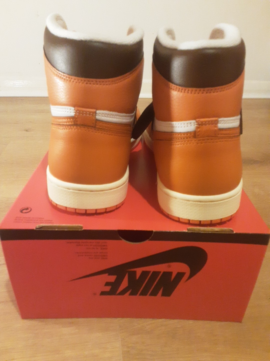 Air Jordan 1 Retro Hi OG Trainers for Sale Uk Size 8.5 EUR 43 3
