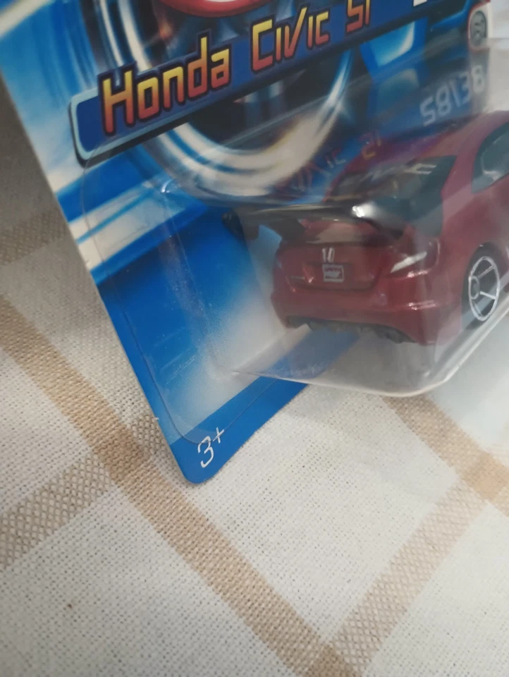 2006 Hot Wheels First Editions Red Honda Civic Si Short Card - Image 4 of 4