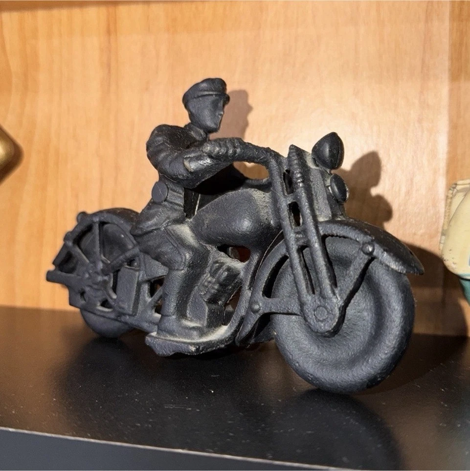 Lot De 4 Figurines Militaires Anciennes En Plomb - Motards & Soldats - Vintage