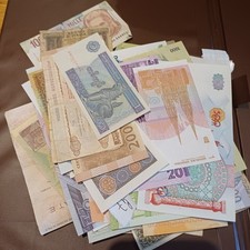 Banconote Italiane E Estere Da Collezione X 84 Pz Mondiali  Lotto Z57