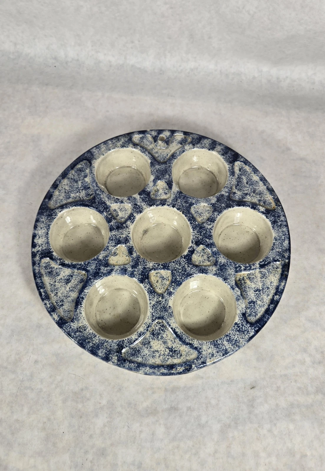 Vintage Stoneware Cupcake Muffin Pan Dish Ceramic Pottery Bakeware Blue Sponge