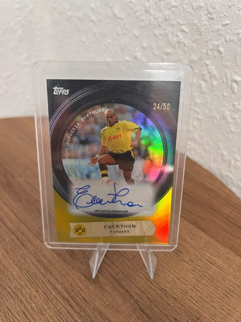 2025-26 Topps Focus Borussia Dortmund Ewerthon Auto /50 Viewfinder Gold BVB
