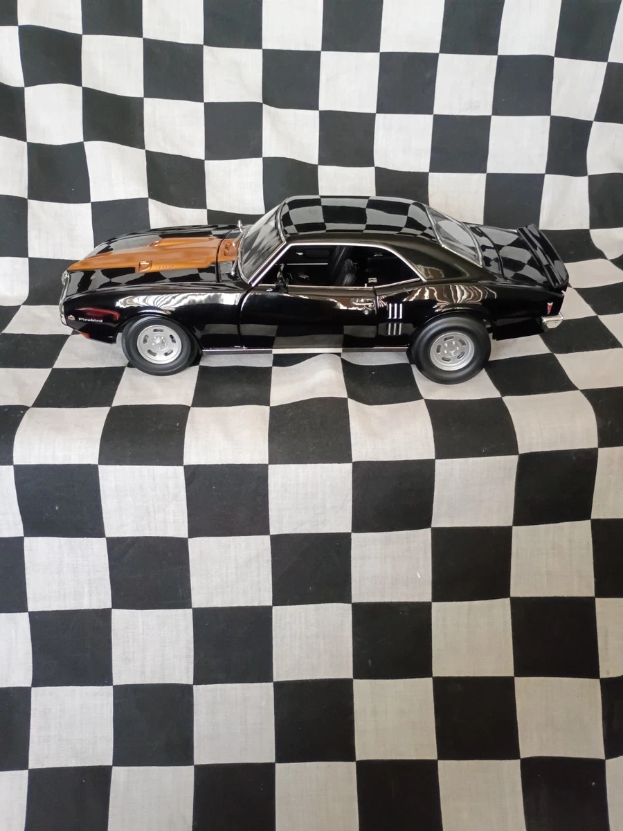 Pontiac 1:18 Scale Diecast & Toy Vehicles for sale | eBay