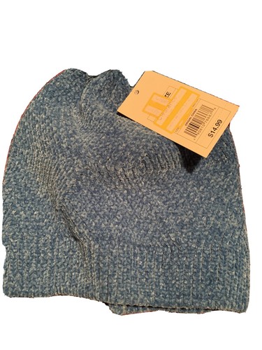 Women Gray Beanie Pom Hat Cable Knit 