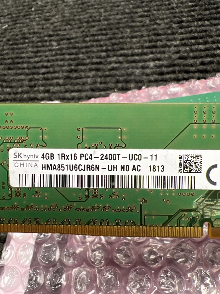 SK Hynix 8GB (2x4GB) DDR4 RAM Memory HMA851U6CJR6N-UH,HMA451U6AFR8N-TF - Image 2 of 4