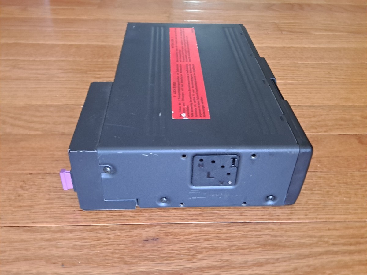 その他 PORT BLTH MUSIC SYSEM CD dwos6rj BMW E46 99-06 OEM 6-disk CD Changer Player Trunk Unit Model No