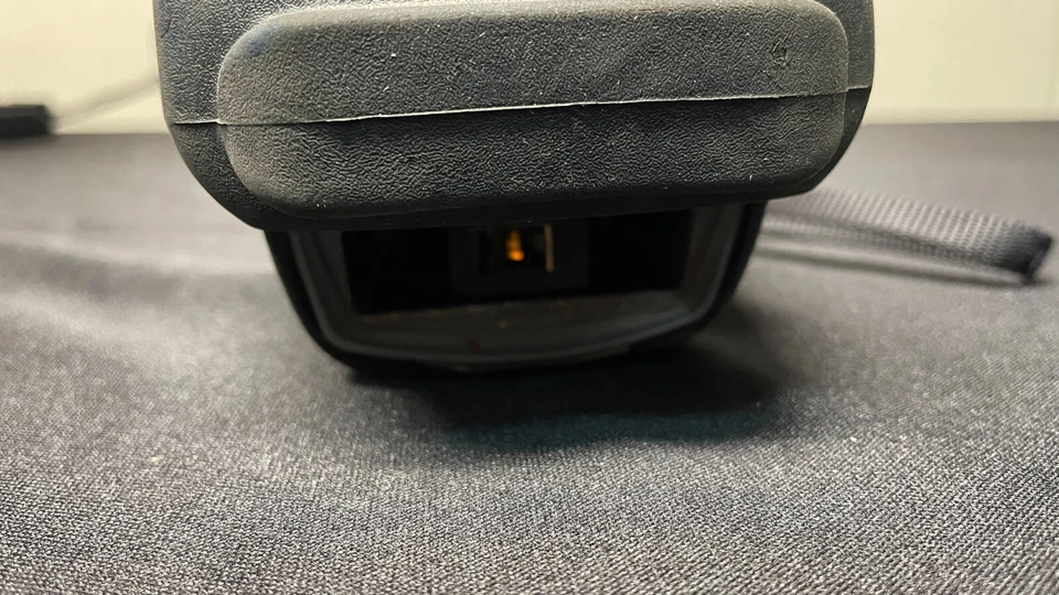 Computadora móvil American Microsystems M7220-0101-00 Foto 4 de 4