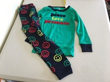 NWT Gymboree Love Peace Presents Gymmies Pajama Set Girl Christmas