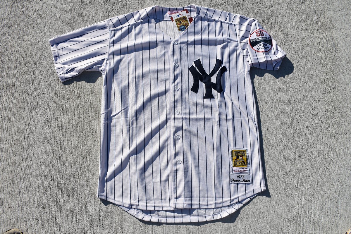New!! Thurman Munson #15 New York Yankees White Pinstripe Baseball Jersey  Small