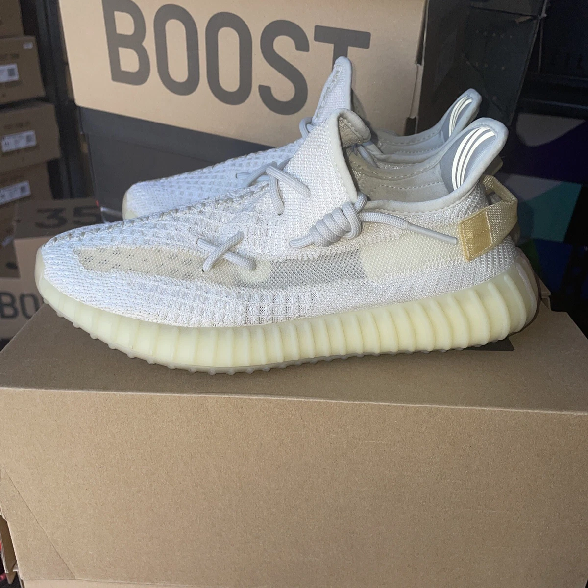Yeezy 35 2024 size 9