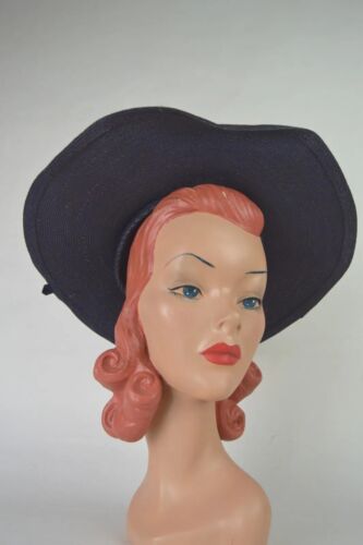 Vintage 1930s/1940s Navy Blue Straw Hat