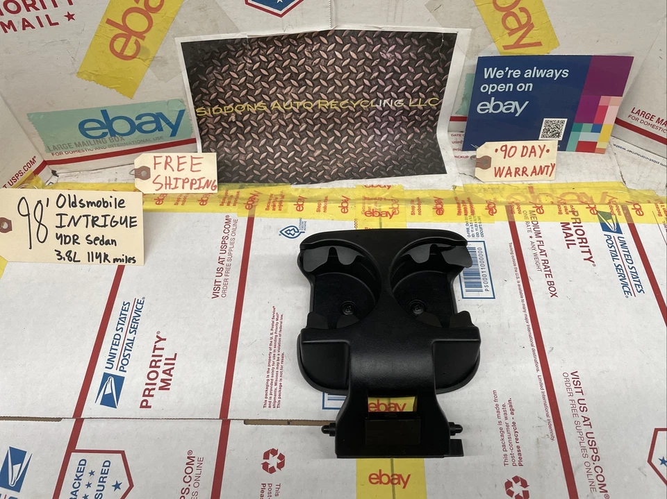 98-02 OLDSMOBILE INTRIGA PORTA-COPOS TRASEIRO DOBRÁVEL  - Imagem 3 de 3