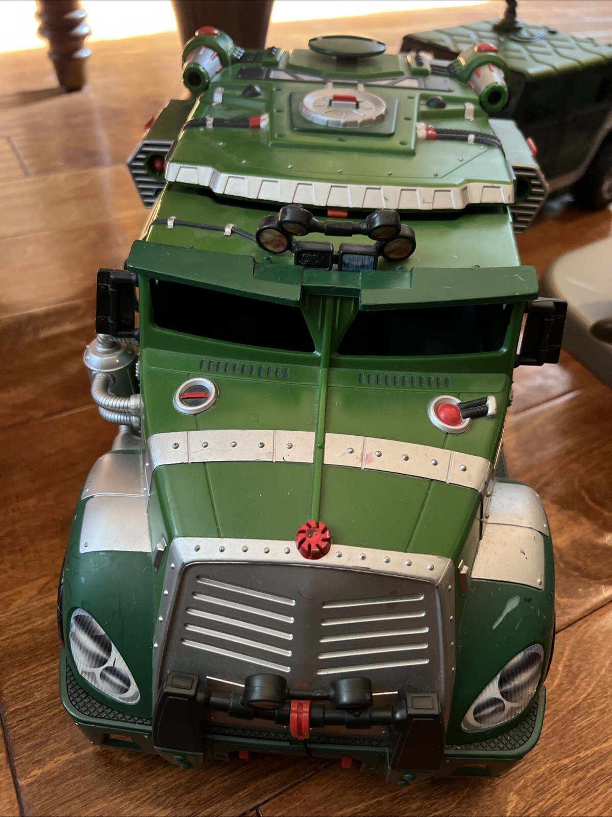 2002 Teenage Mutant Ninja Turtles Action Figure Battle Shell Armored Van TMNT