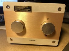 Zhili Audio 834P Clone w/ cord in exc cond includes 3 JJ ECC83s/ 12AX7 tubes