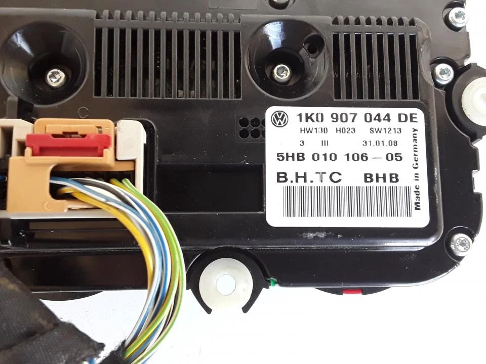 Mando aire acondicionado volkswagen golf v 2003-2009 1k0907044de 5hb01010605 Foto 3 de 3