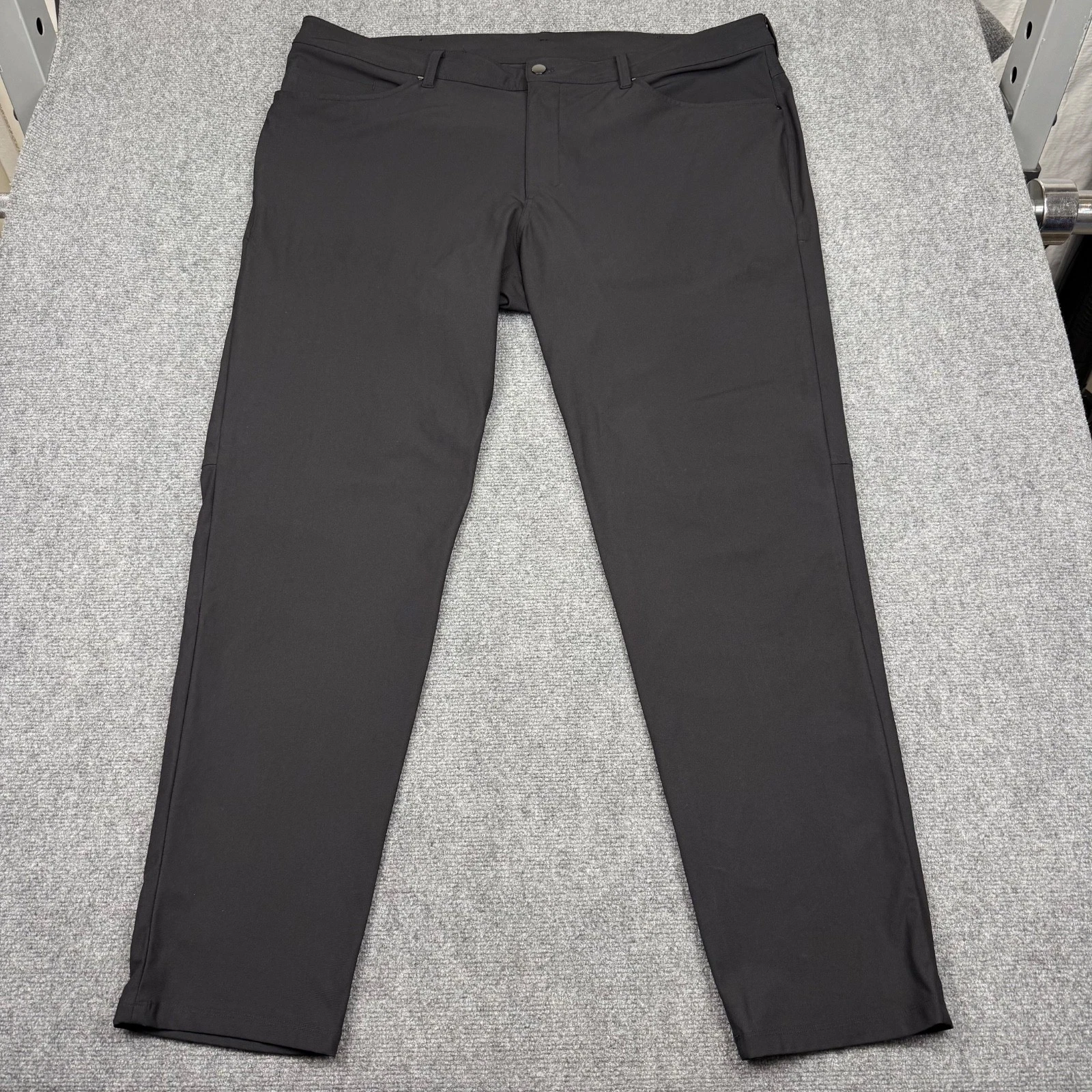 Lululemon ABC Slim-Fit Pants 42 (44x32) Warpstreme Black Stretch Golf Casual