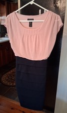 Enfocus Studio Women's 4 Salmon and Navy Tiered Sleeveless Dress