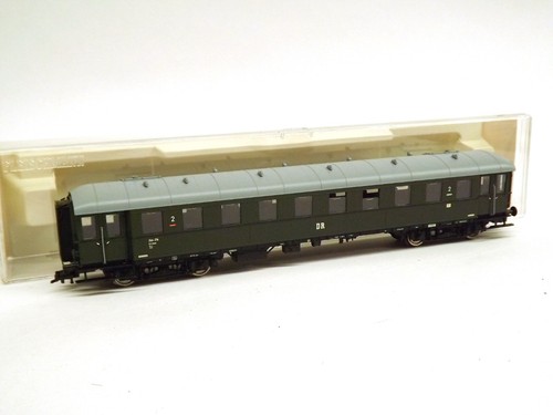 Fleischmann 5798 DR 2. Klasse Drehgestellwagen 244-214 grün (Maßstab HO) originalverpackt | Condition: Used