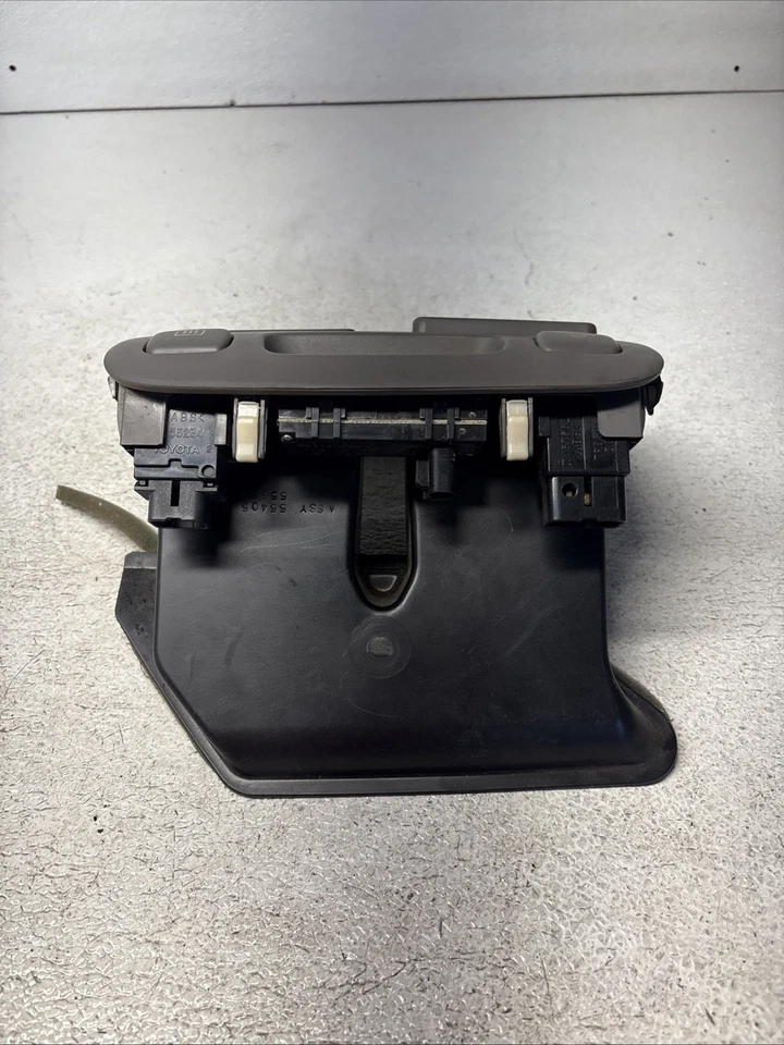 1998 1999 2000 2001 2002 TOYOTA COROLLA CENTER DASH AC HEATER VENTS 55405-02060 - Image 3 of 4