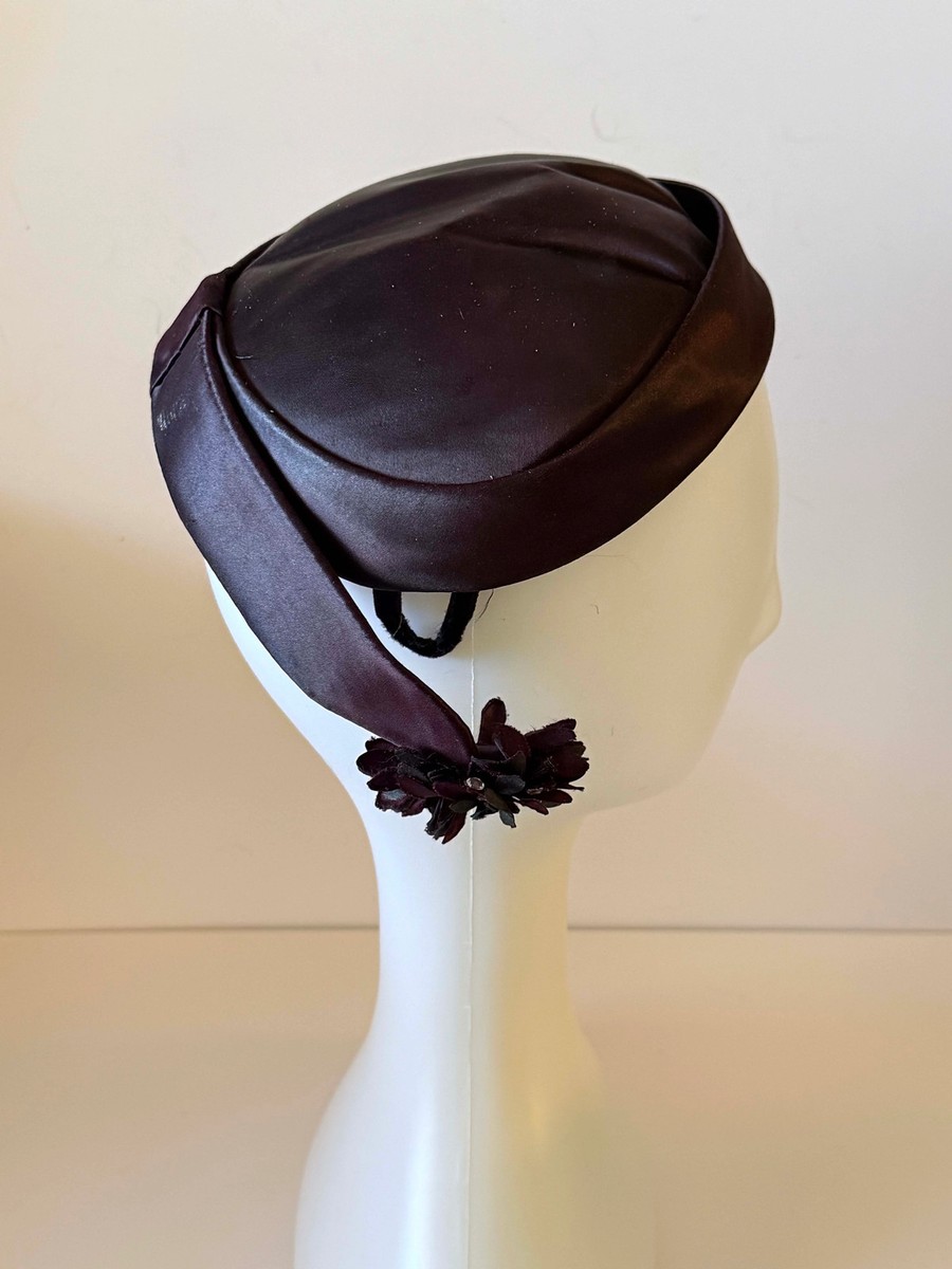 1960s Dark Brown Satin Pillbox Hat – Vintage Audrey Hepburn  display picture 1