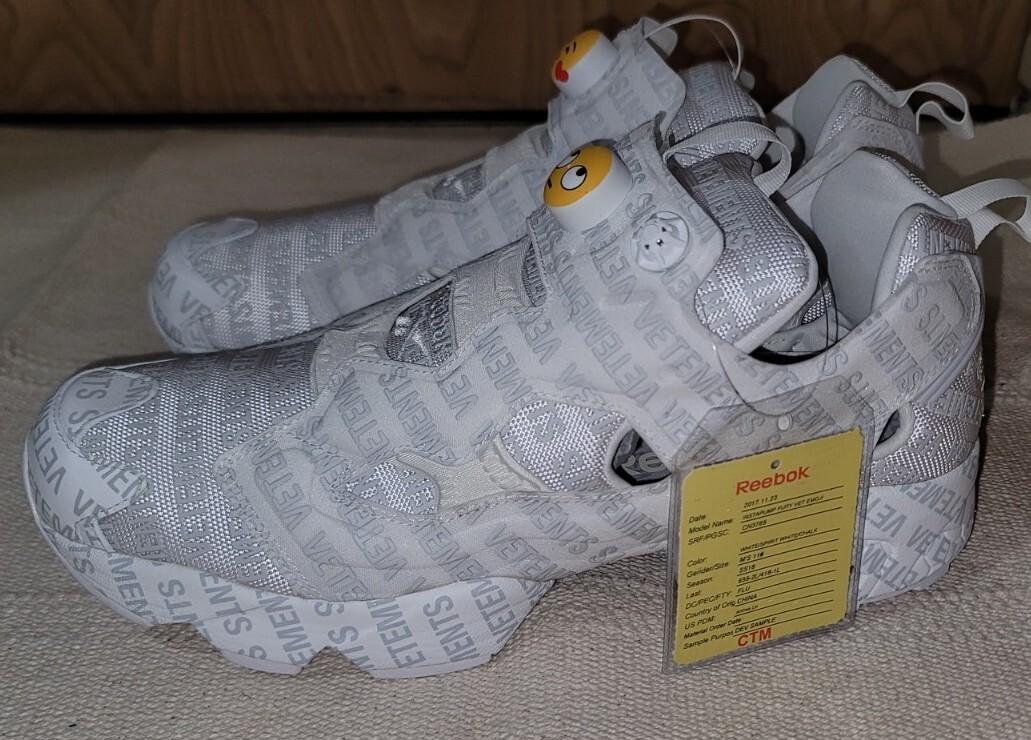 VETEMENTS×REEBOK INSTAPUMP FURY