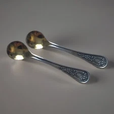 Vntg Hommet Master Salt Spoon Silver Plated & Gold Wash Cameo Pattern Set of 2