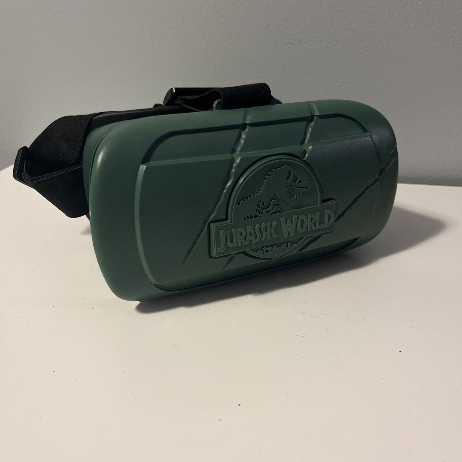 VRSE Jurassic Park World VR Virtual Reality Smartphone Entertainment