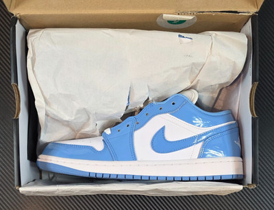 Size 8 Men's Air Jordan 1 Low SE 'Legend Blue' Sneakers, Style # FZ2138-114