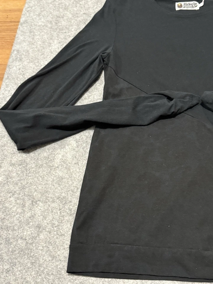 Camiseta negra manga larga BAPE a Bathing Ape para mujer talla pequeña camuflada ligera Foto 2 de 4
