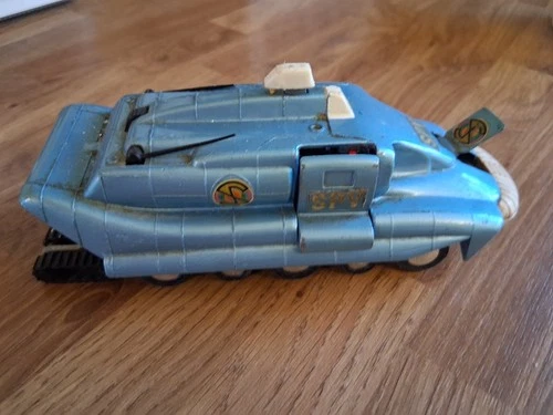 Spectrum Pursuit Vehicle 104 SPV Captain Scarlet Vintage 1968 Dinky Toys Meccano