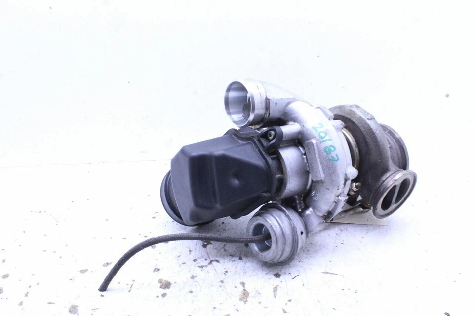 BMW M5 M6 S63 2012-2014 turbocompresor derecho OEM usado Foto 3 de 4