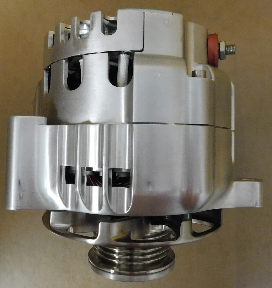 Alternador de aluminio Billet Specialties 12050, 12V 170amp, Int Reg, anodizado, ventilador Foto 2 de 4