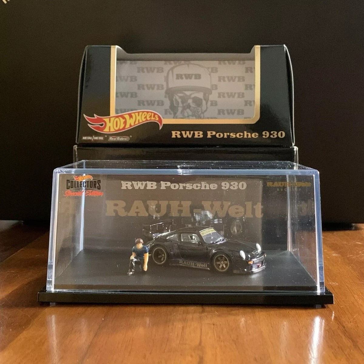 Hot Wheels RLC 2020 RWB PORSCHE 930 Akira Nakai Figurka RAUH-Welt