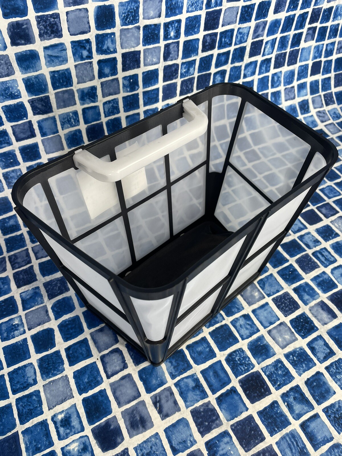 MAYTRONICS DOLPHIN POOL STYLE POOL ROBOT NYLON MESH FILTER BASKET MAY 6350120