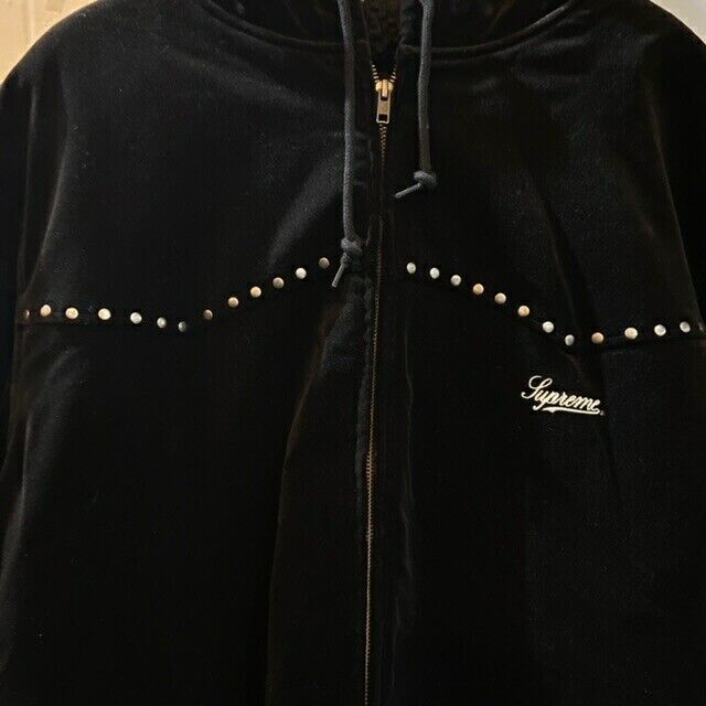 Supreme 21AW Studded Velvet Hooded Work Jacket Size XL Black Supreme 21AW Studded Velvet Hooded Work Jacket Size XL Black