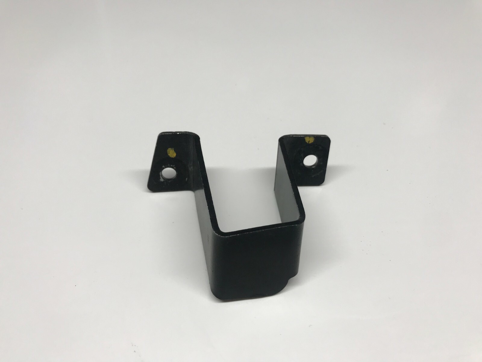 LAMBORGHINI AVENTADOR FRONT RIGHT RH PASSENGER FENDER BRACKET OEM 470823228