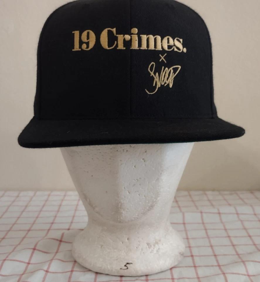 Gorra Snoop Dogg 19 Crimes negra ala plana con cierre a presión bordada ropa de calle Foto 2 de 4