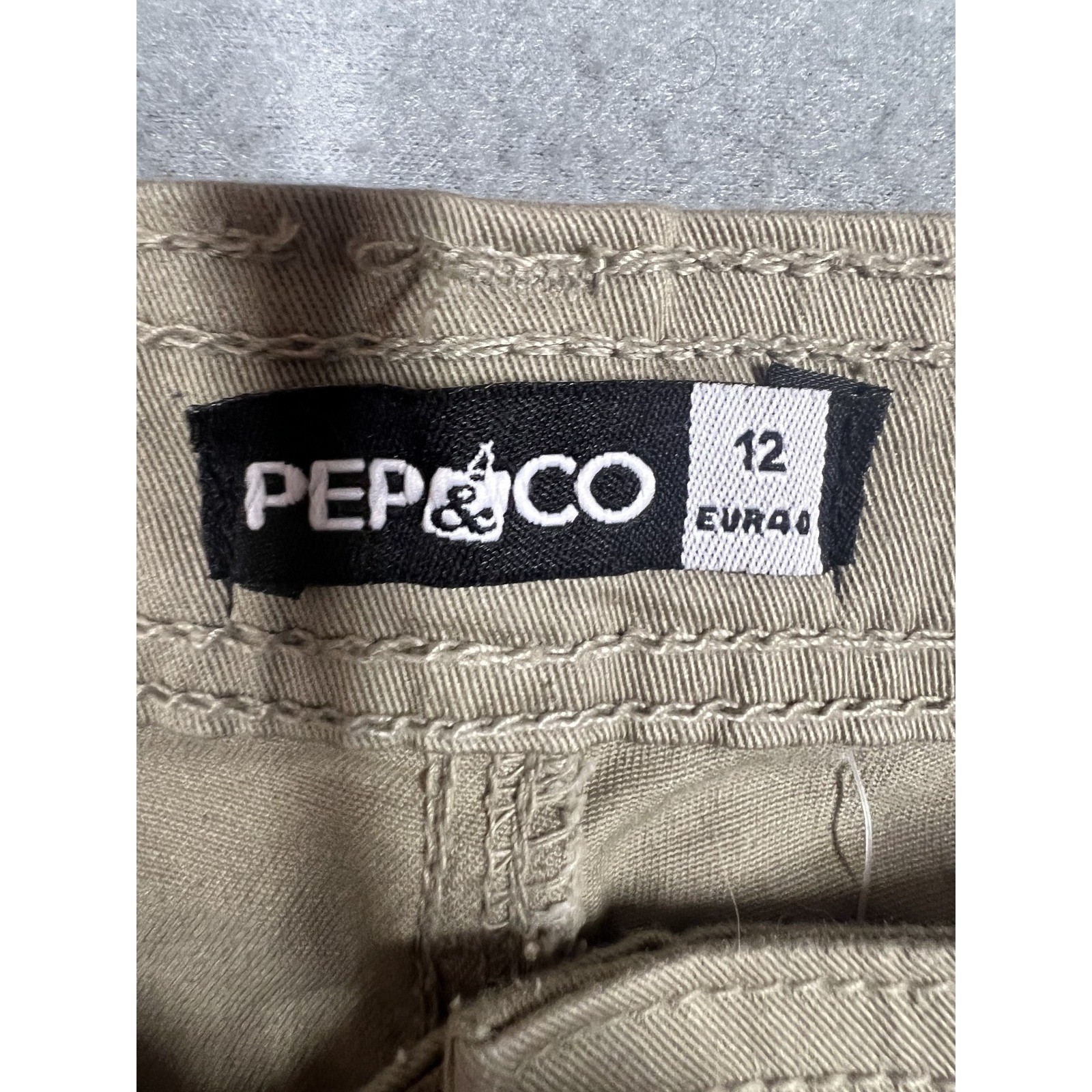 PEP&CO Women's Khaki Tan Chino Shorts Size 12 Regular Fit Stretch Button Zip image 4