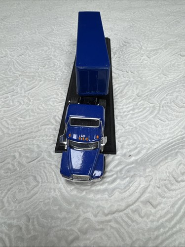 Matchbox Collectibles Labatt Blue MACK CH600 Tractor Trailer - Picture 6 of 9