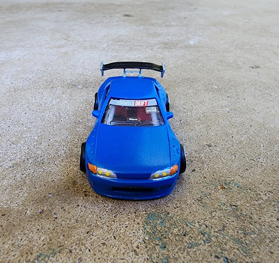Hotwheels Nissan Skyline R32 Pandem Custom - Image 2 of 4