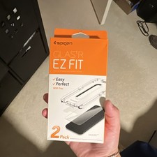Spigen Glas.tR EZ Fit Tempered Glass Screen Protector iPhone 11/XR 2-Pack